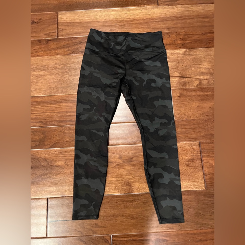 RBX camo running leggings size L